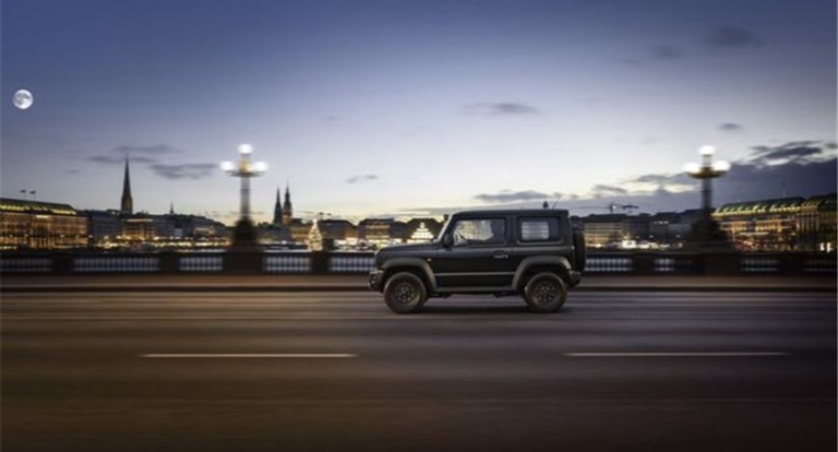 Suzuki_NEW_JIMNY_309-19456-870x470